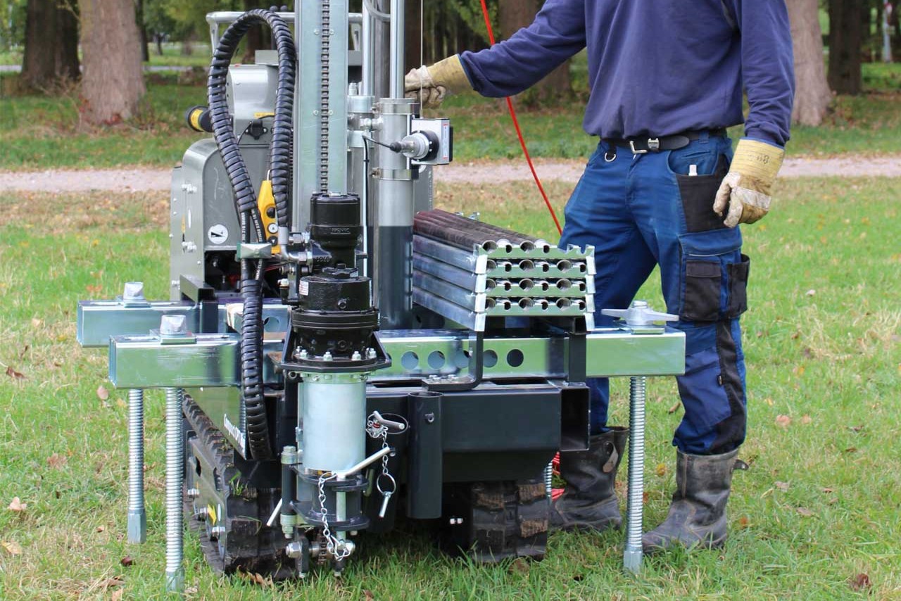 Using the Compact Crawler CPT130