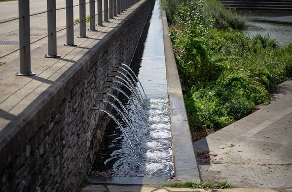 Twents Waternet water in woonwijk
