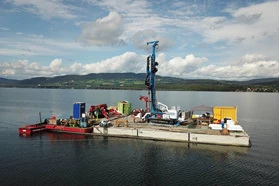 The complete CPT testing set up on the barge