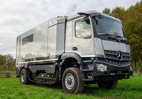 Boxed Truck Crawler 180 kN