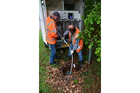 Installing the MP 1 pump at the groundwater quality monitoring network