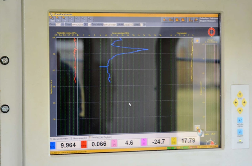 GeoExplorer software on the monitor
