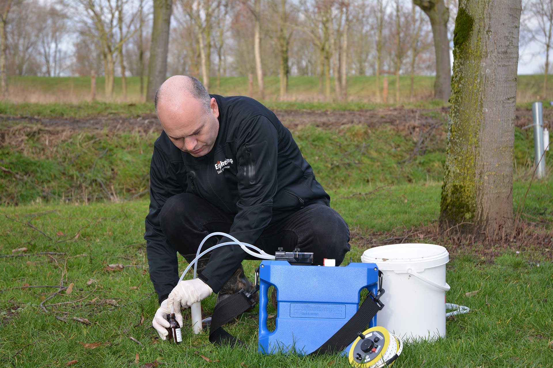 Using the Eijkelkamp peristaltic pump