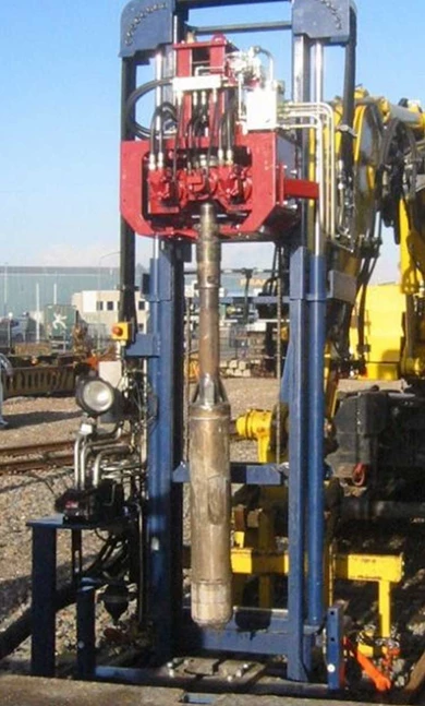 Using the railway gravel sampler